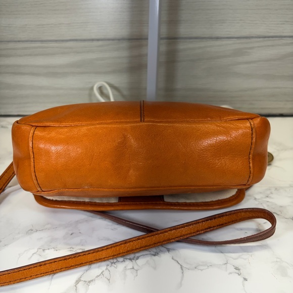 Margot Burnt Orange Leather Shoulder Bag - Picture 3 of 5